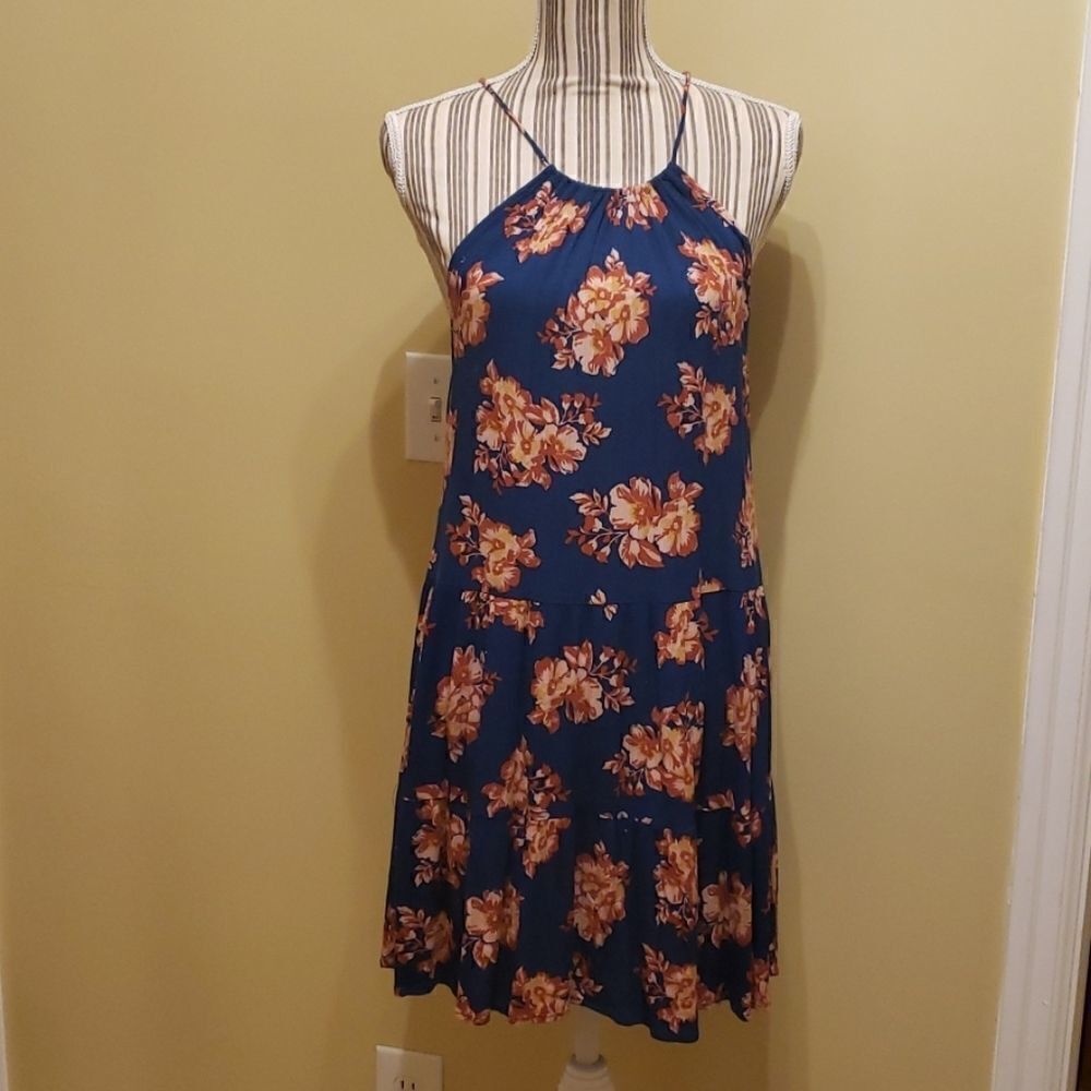 𝅺CAPE Juby Dress. Junior. Medium. Navy floral print